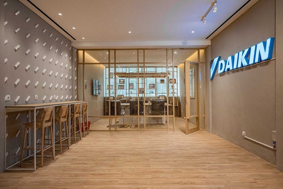 Instalasi AC Daikin oleh PT. Genba Inti Solusindo di Medan